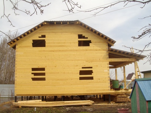 Строительство дома из бруса 8х8 с верандой (Воскресенский район, г. Белоозерский)
