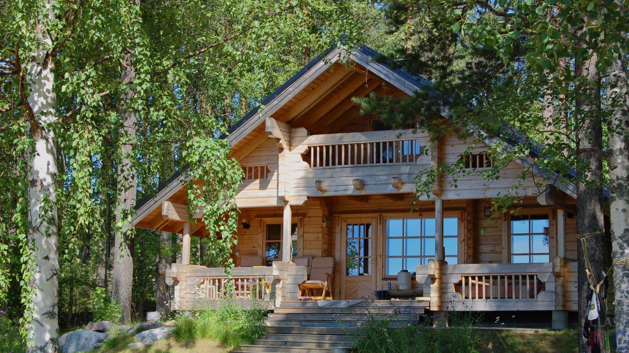 Из какой древесины можно заказать строительство дома из бруса? 